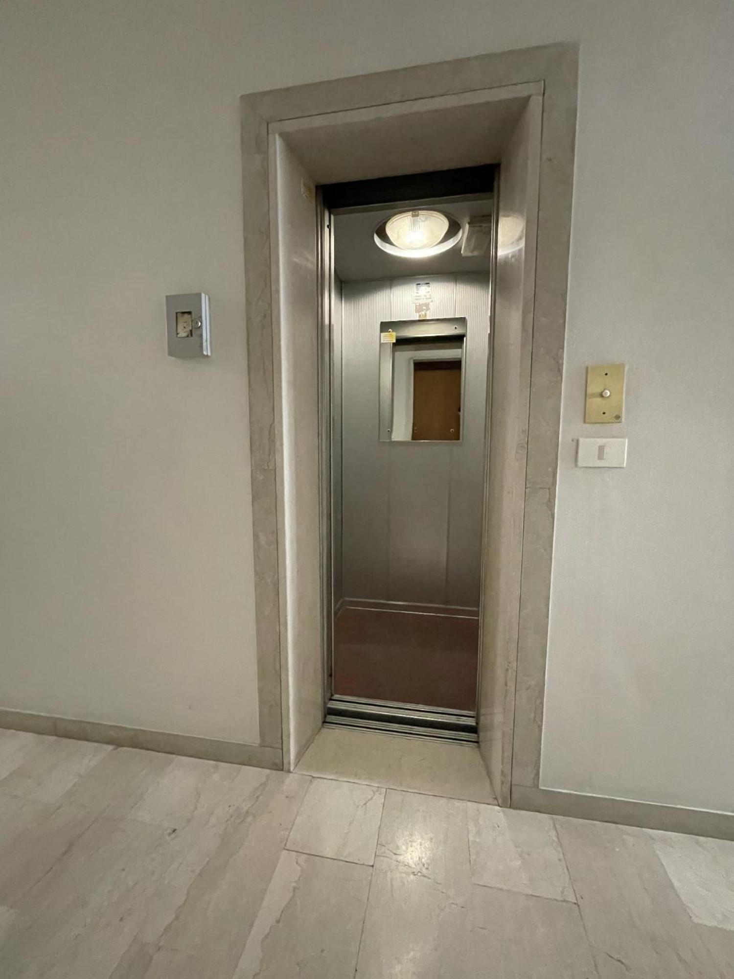 A Un Passo Dall'Ospedale Padua Exterior foto